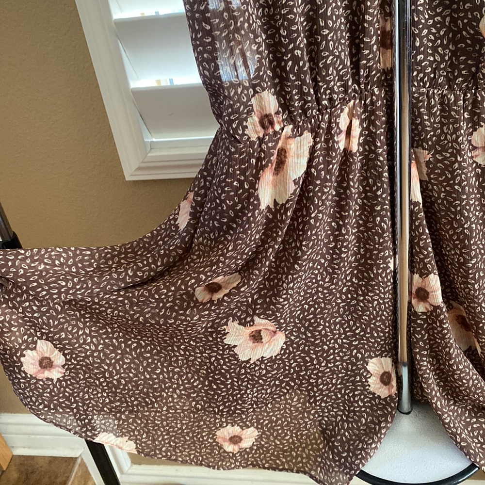 H&M floral romper - Picture 3 of 6
